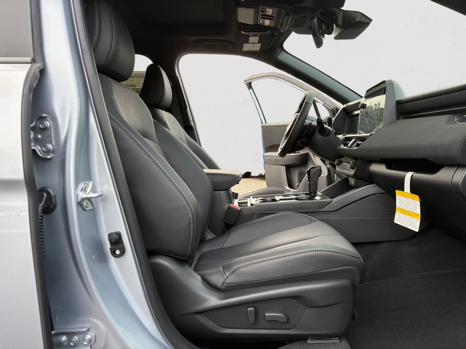 New 2026 Subaru Outback Limited XT AWD/4WD image 15