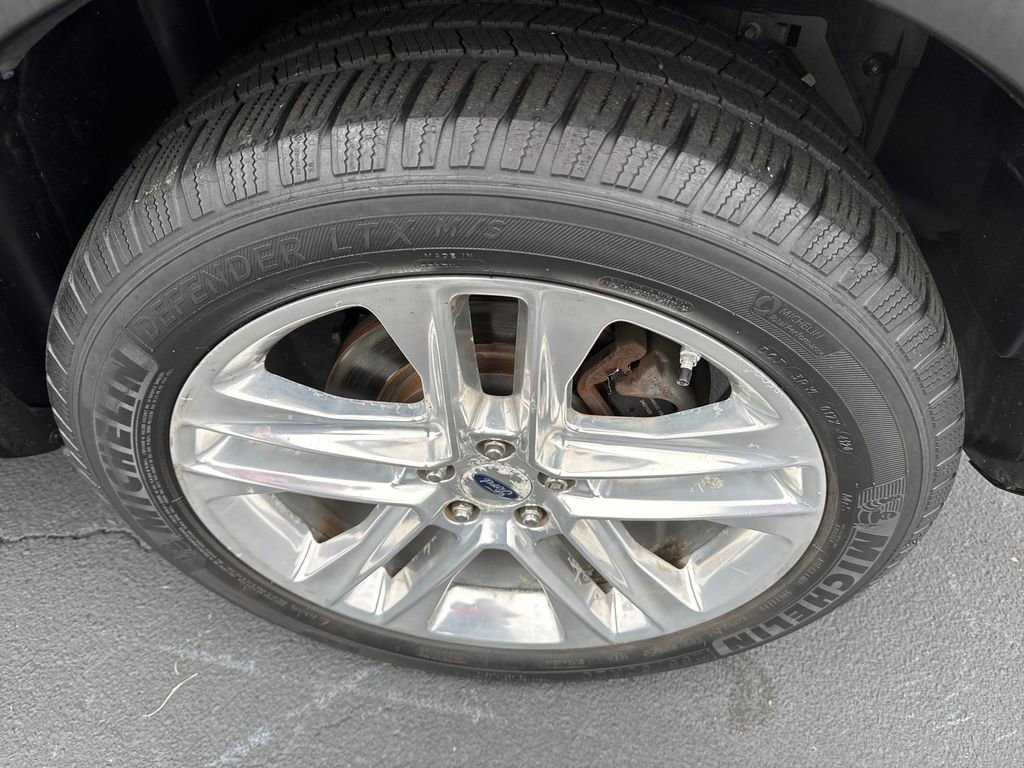 Used 2017 Ford Explorer Limited w/ Equipment Group 301A image 33