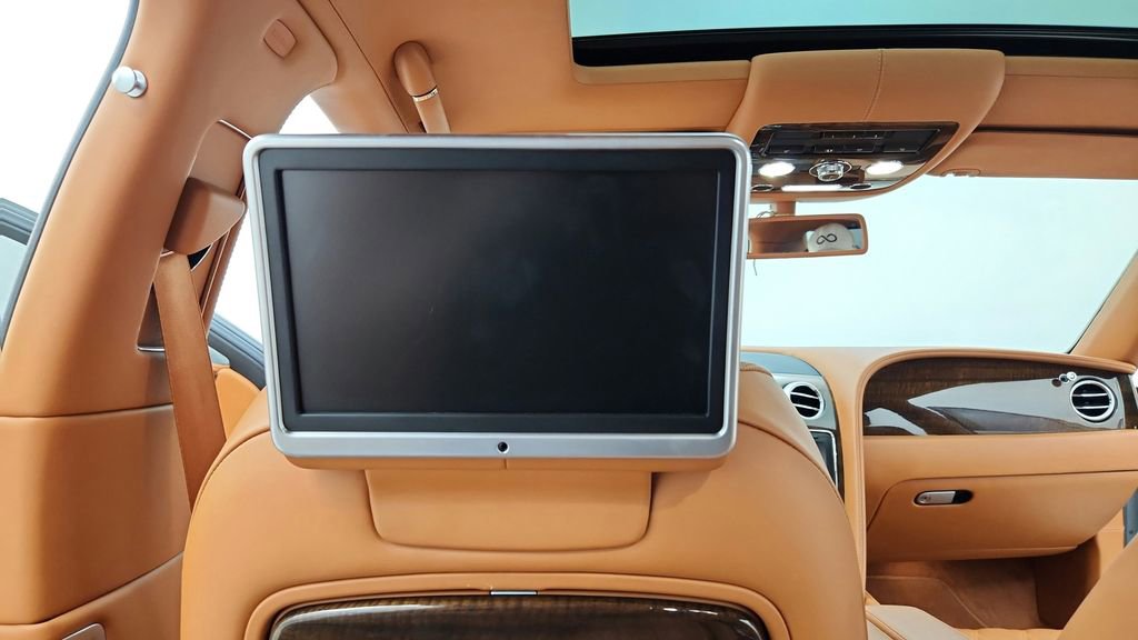 Used 2015 Bentley Flying Spur V8 AWD/4WD image 48
