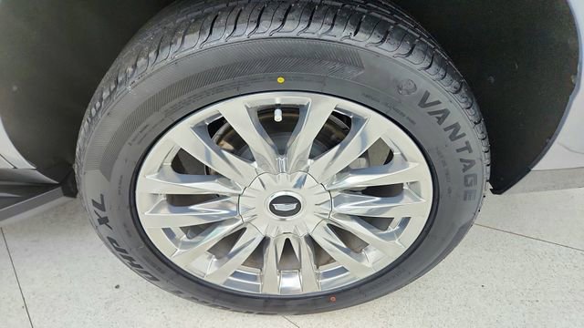 Used 2023 Cadillac Escalade Premium Luxury w/ Performance Package image 66