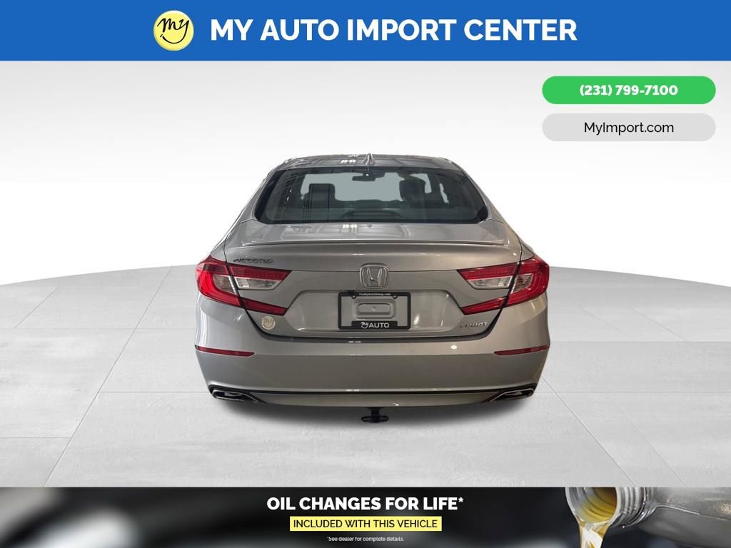 Used 2018 Honda Accord Sport image 6