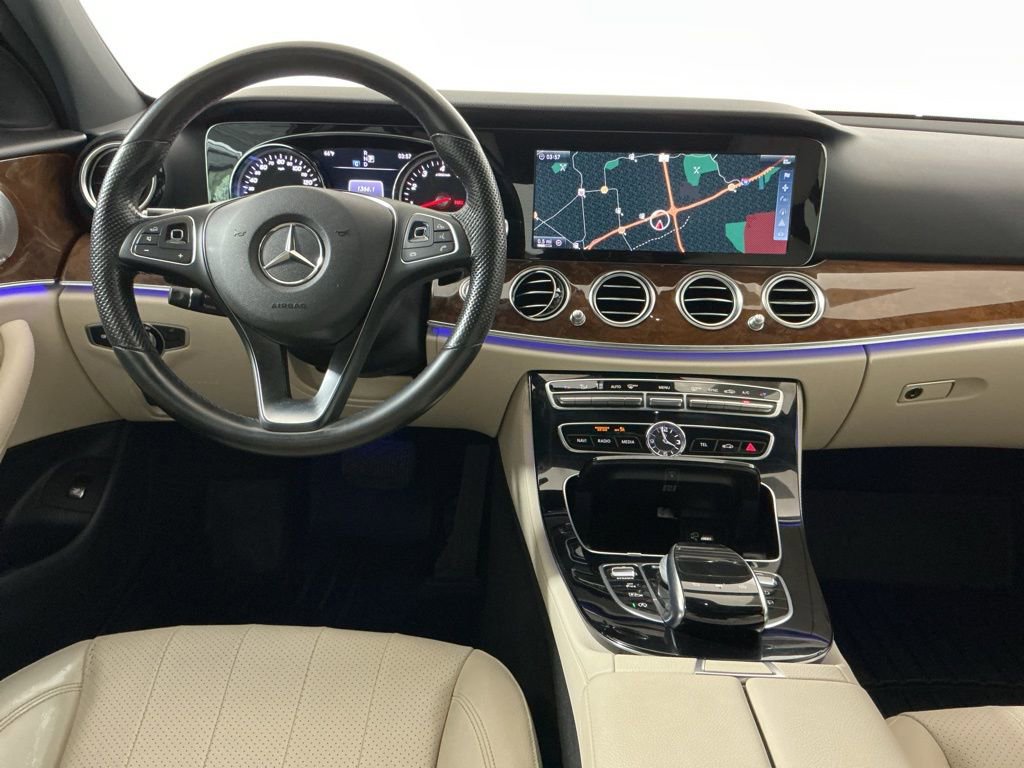 Used 2017 Mercedes-Benz E 300 image 9
