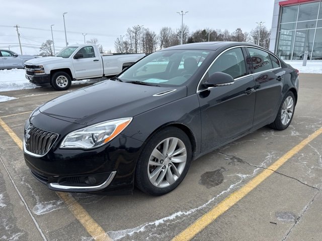 Used 2015 Buick Regal Premium w/ Experience Buick Package image 1