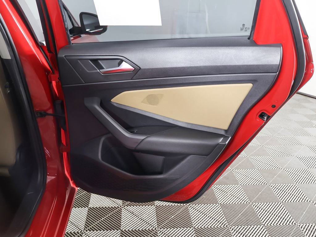 Used 2020 Volkswagen Jetta SE FWD image 25