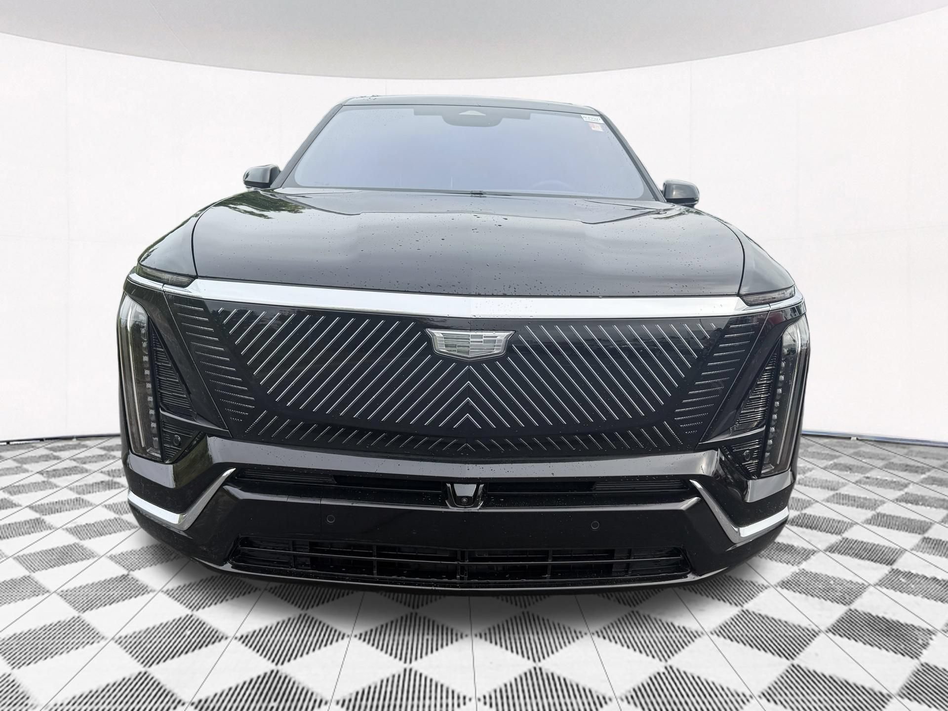 Used 2026 Cadillac Vistiq Luxury AWD/4WD image 2