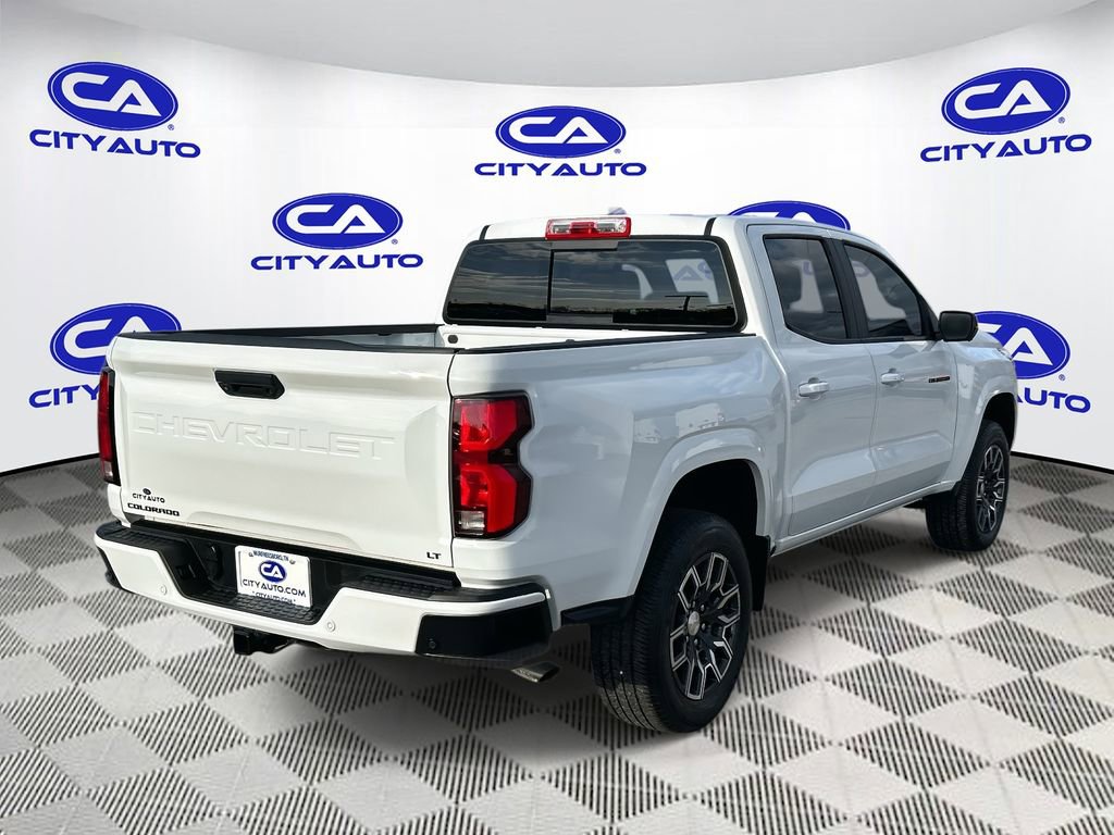 Used 2023 Chevrolet Colorado LT w/ LT Convenience Package III image 3