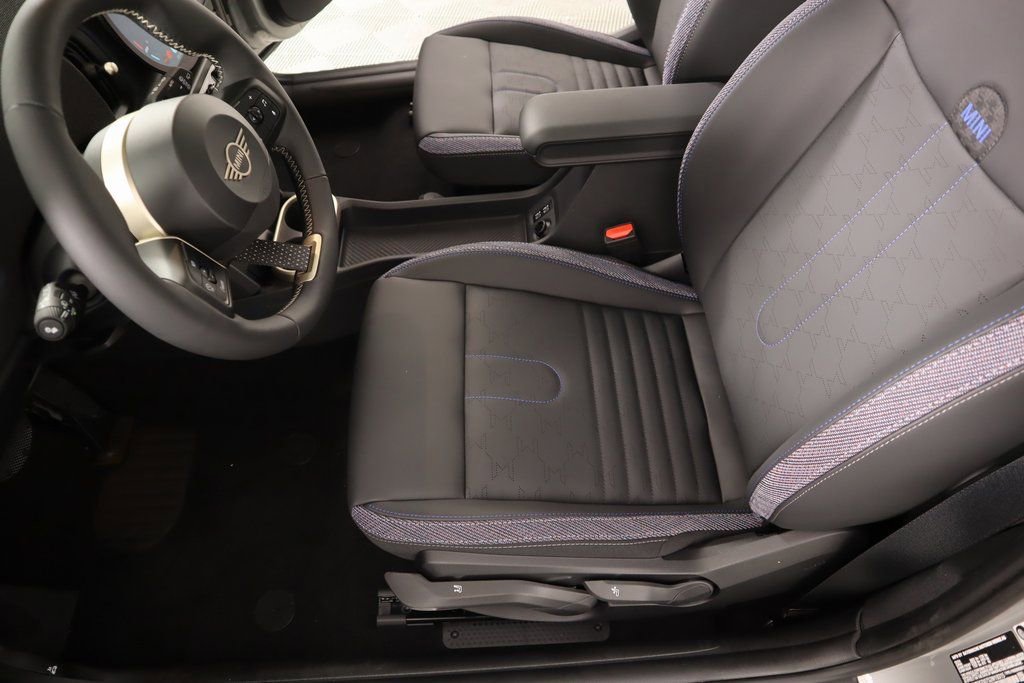 New 2025 MINI Cooper S image 12