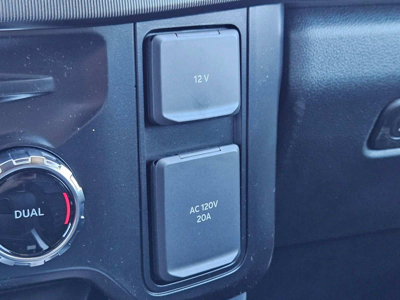 New 2026 Ford F350 Platinum AWD/4WD image 22