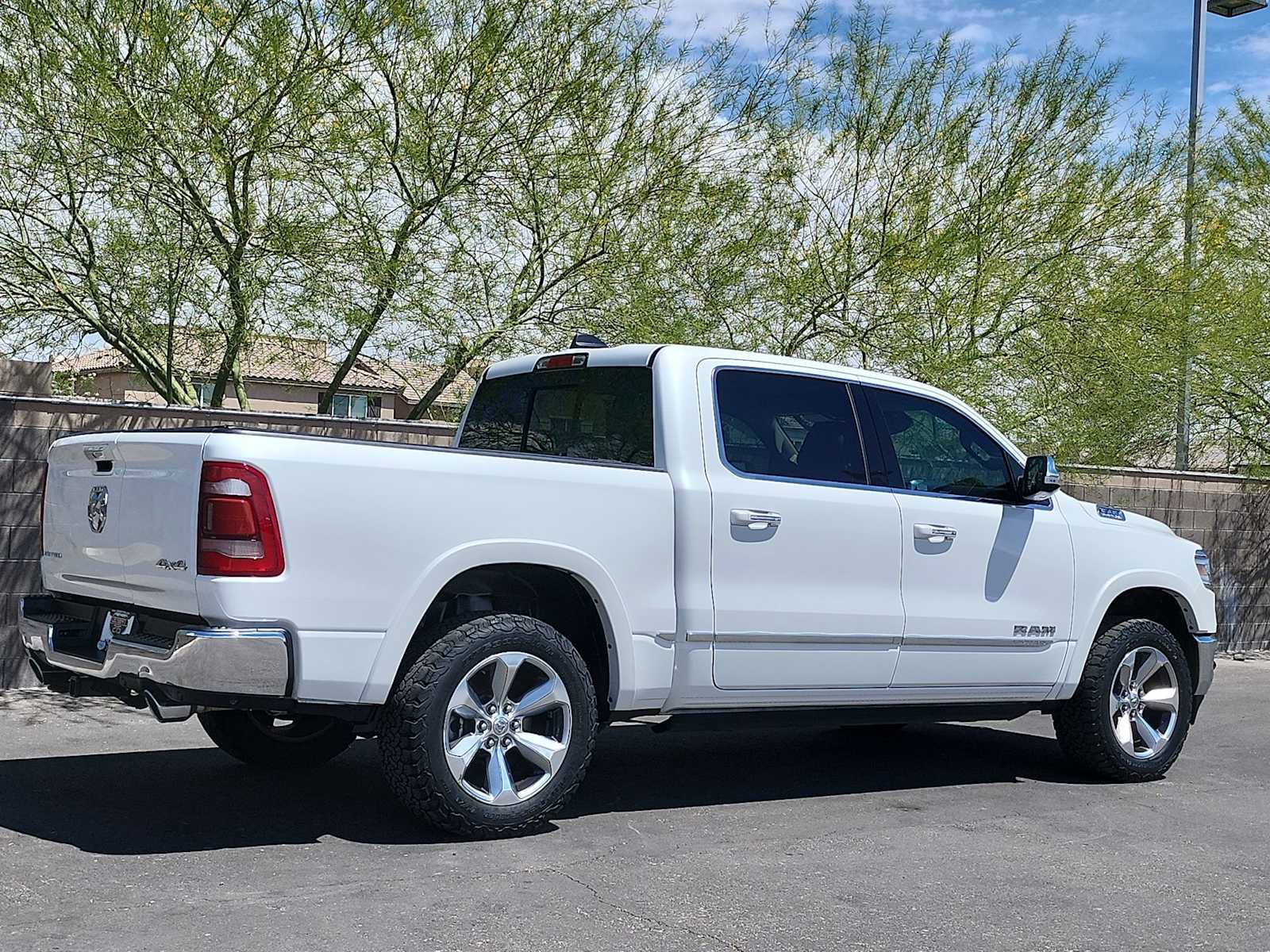 Used 2021 RAM 1500 Limited AWD/4WD image 9
