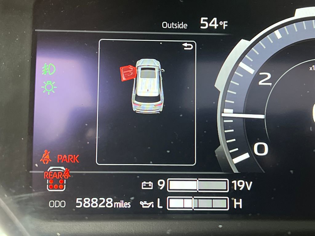 Used 2023 Toyota Sequoia Capstone AWD/4WD image 15