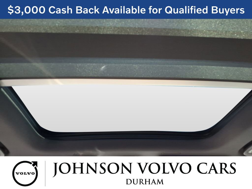 New 2026 Volvo XC90 T8 Plus w/ Protection Package Premier image 10