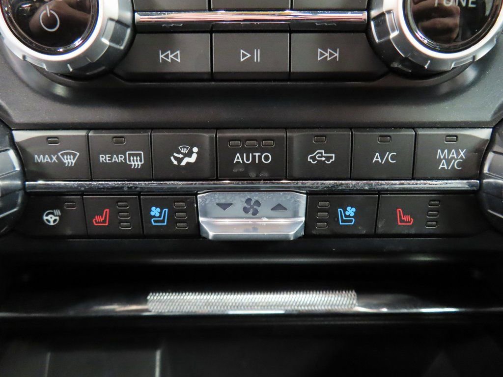 Used 2025 Ford F150 Lariat image 62