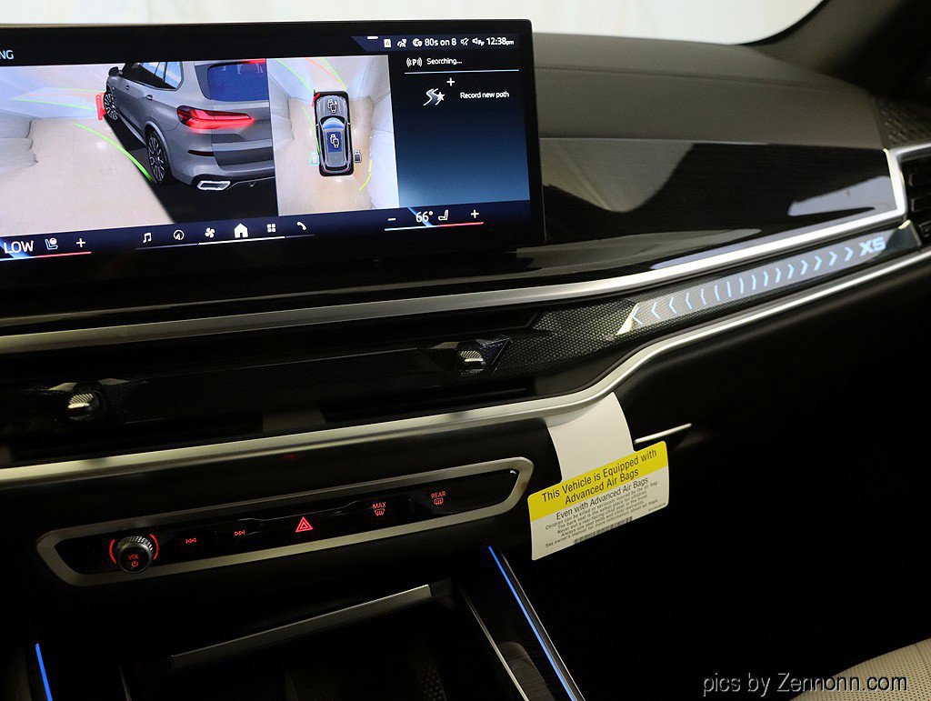 Used 2026 BMW X5 xDrive50e w/ M Sport Package image 19