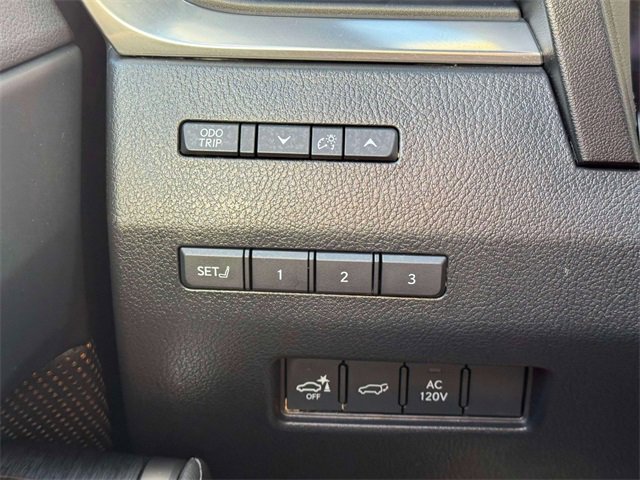 Used 2024 Lexus GX 550 image 22