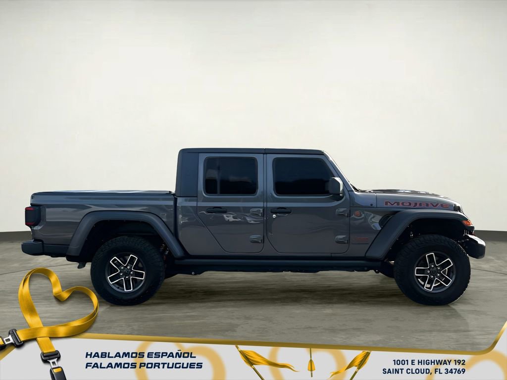 Used 2024 Jeep Gladiator Mojave image 7