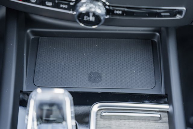 New 2026 Volvo XC60 B5 Ultra w/ Protection Package Premier image 24