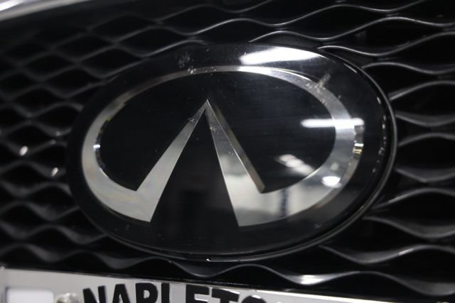 Used 2021 INFINITI Q60 3.0t Luxe w/ Essential Package RWD image 4