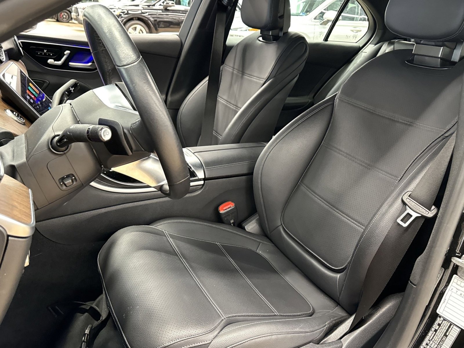 Used 2025 Mercedes-Benz C 300 4MATIC Sedan image 14
