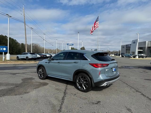 Used 2023 INFINITI QX50 Sensory w/ Accent Package FWD image 4