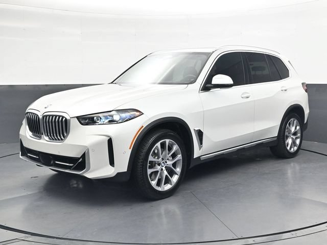 Certified 2026 BMW X5 xDrive40i w/ Premium Package AWD/4WD image 10