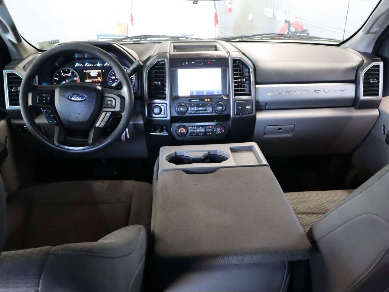 Used 2021 Ford F550 4x4 Crew Cab Super Duty image 15