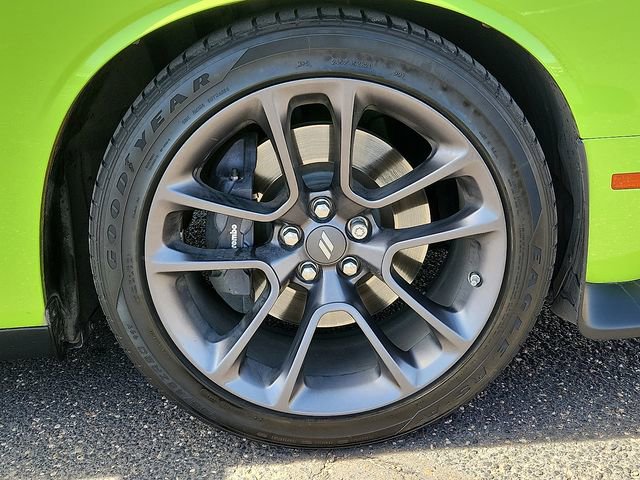 Used 2023 Dodge Challenger R/T Scat Pack w/ Plus Package RWD image 7