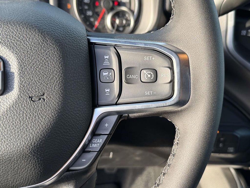 New 2026 RAM 2500 Big Horn AWD/4WD image 23