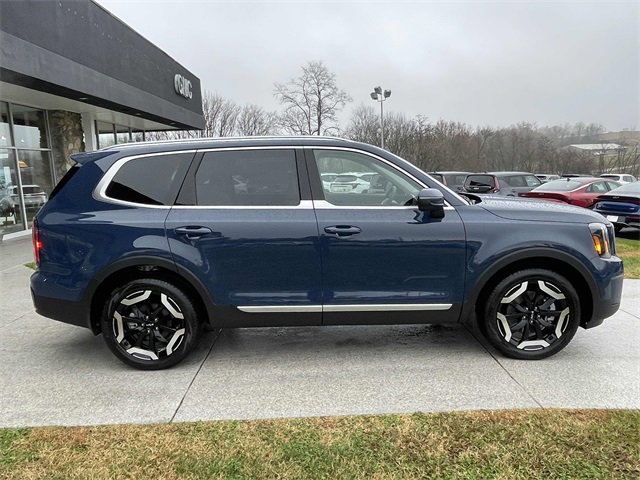 New 2025 Kia Telluride EX image 20