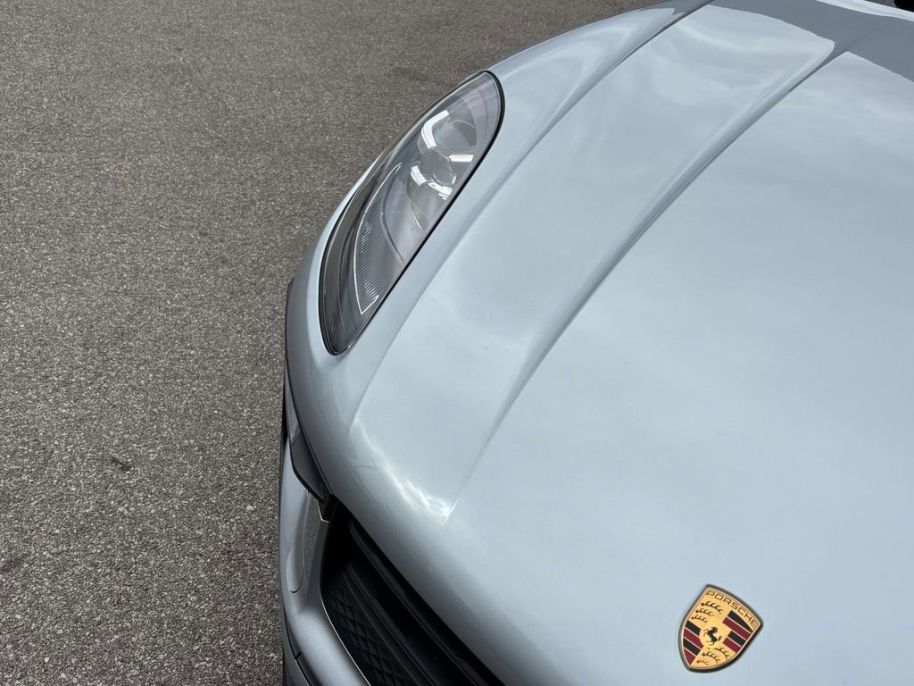 New 2026 Porsche Macan S image 15