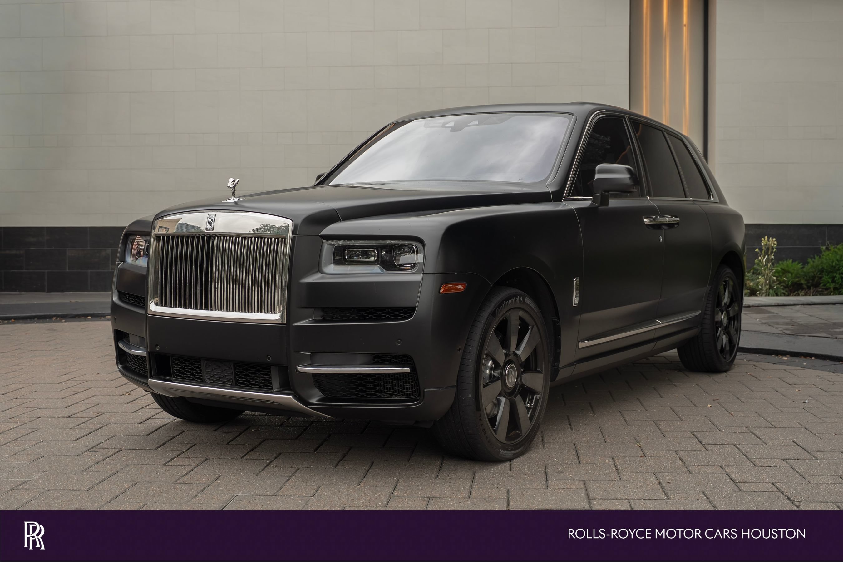 Certified 2023 Rolls-Royce Cullinan AWD/4WD image 1
