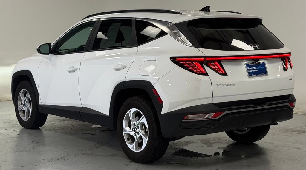 Certified 2023 Hyundai Tucson SEL AWD/4WD image 4