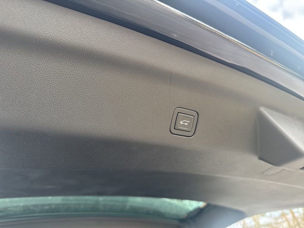 New 2026 Chevrolet Tahoe Z71 w/ Comfort Package image 17