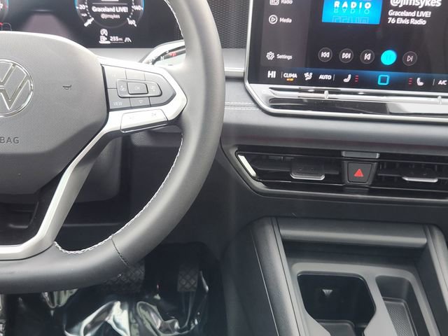 New 2026 Volkswagen Tiguan SE image 28