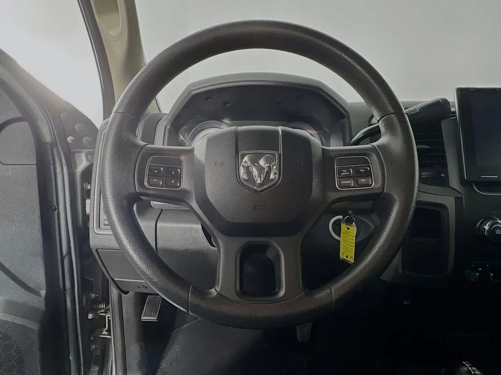 Used 2013 RAM 2500 Tradesman w/ Chrome Appearance Group image 12