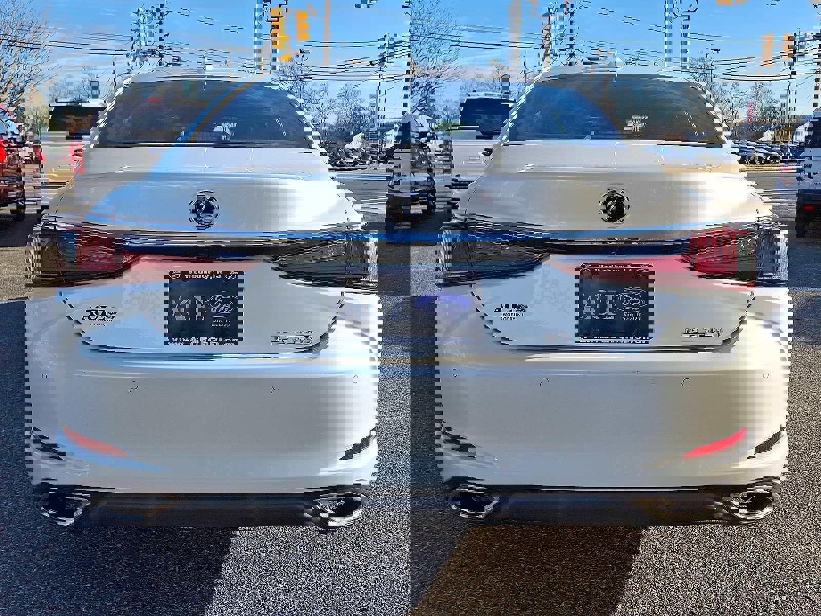 Used 2019 Lexus ES 350 image 5