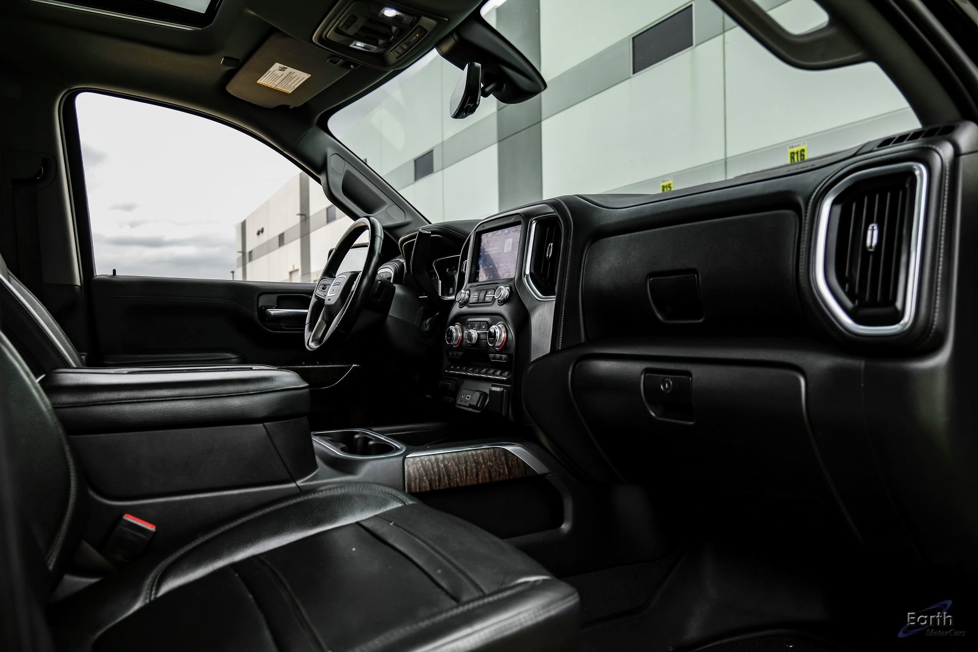 Used 2021 GMC Sierra 1500 Denali w/ Denali Ultimate Package image 44