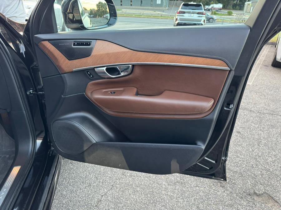 Used 2019 Volvo XC90 T6 Inscription w/ Protection Package Premier image 22