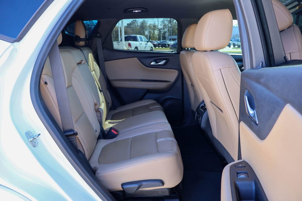 Used 2020 Chevrolet Blazer Premier w/ Driver Confidence II Package image 10