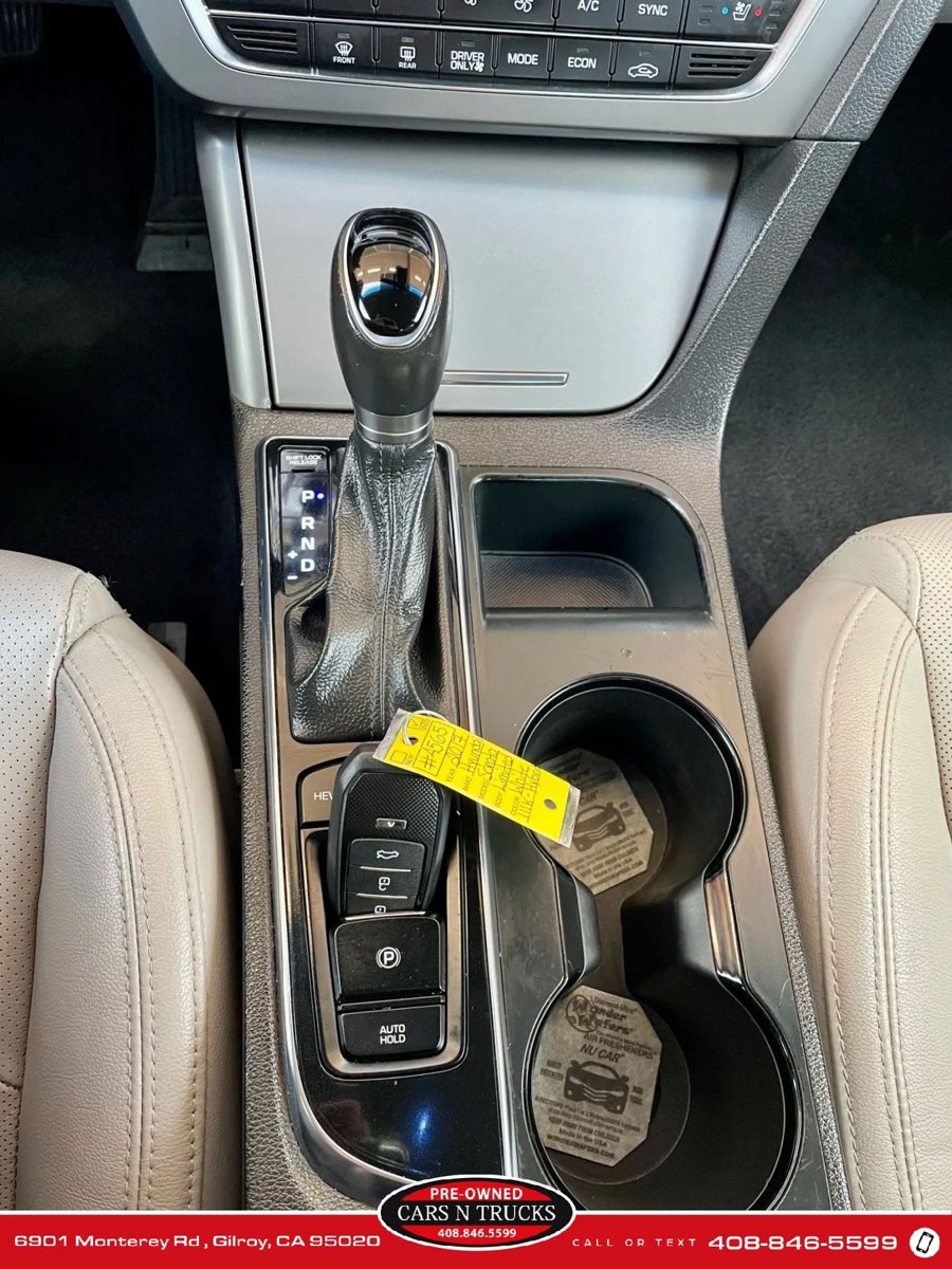 Used 2017 Hyundai Sonata Limited FWD image 16
