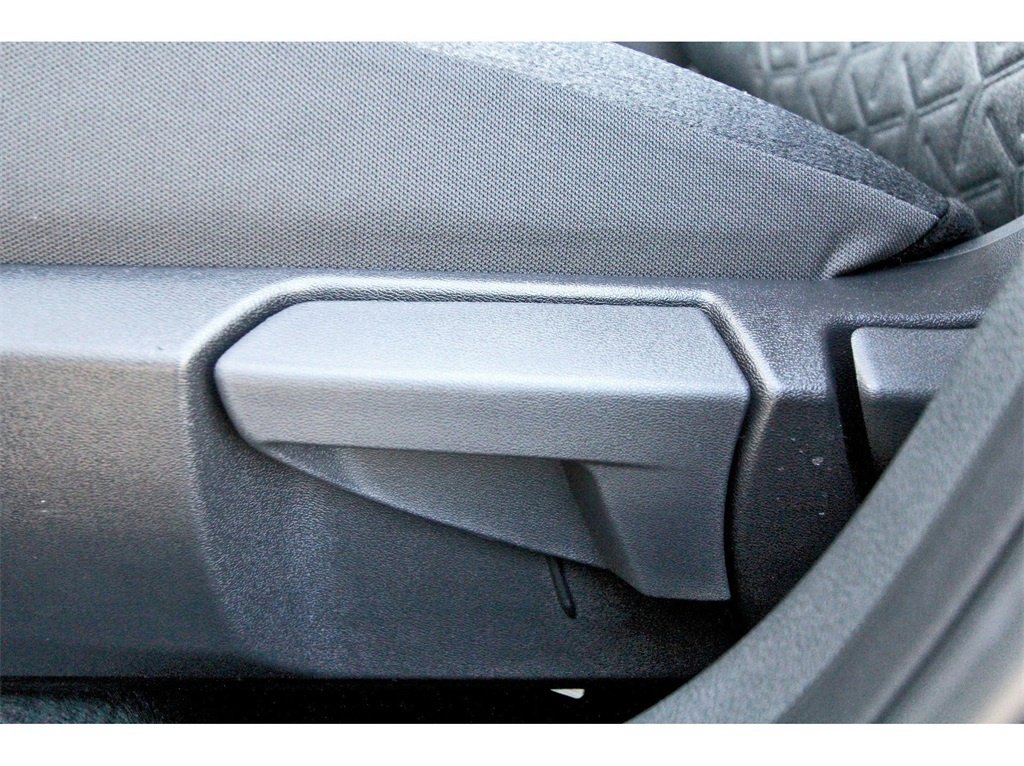 New 2026 Nissan Kicks SV image 20