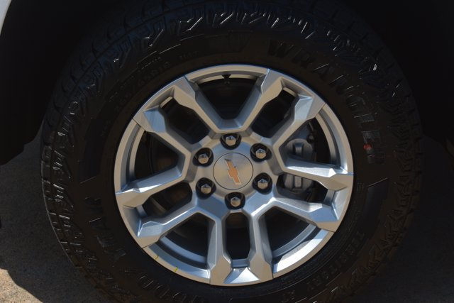 New 2026 Chevrolet Silverado 1500 LT AWD/4WD image 11