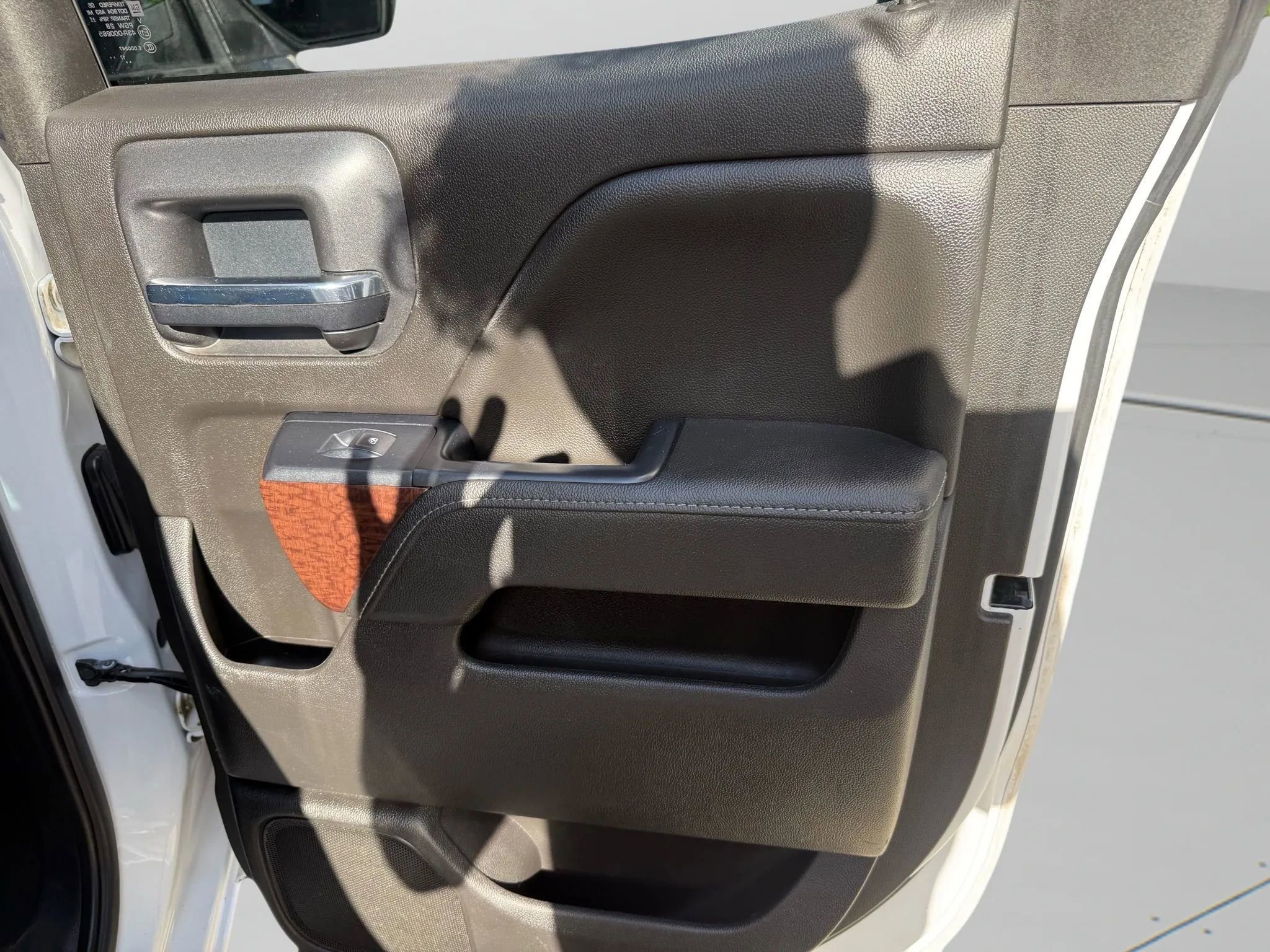 Used 2018 GMC Sierra 1500 SLE w/ SLE Value Package image 23