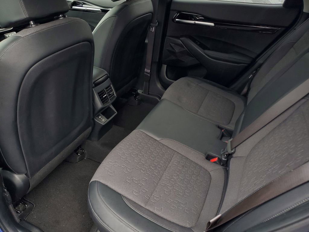 Used 2025 Kia Seltos S FWD image 26