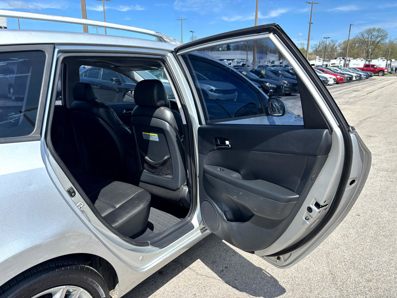Used 2011 Hyundai Elantra image 11