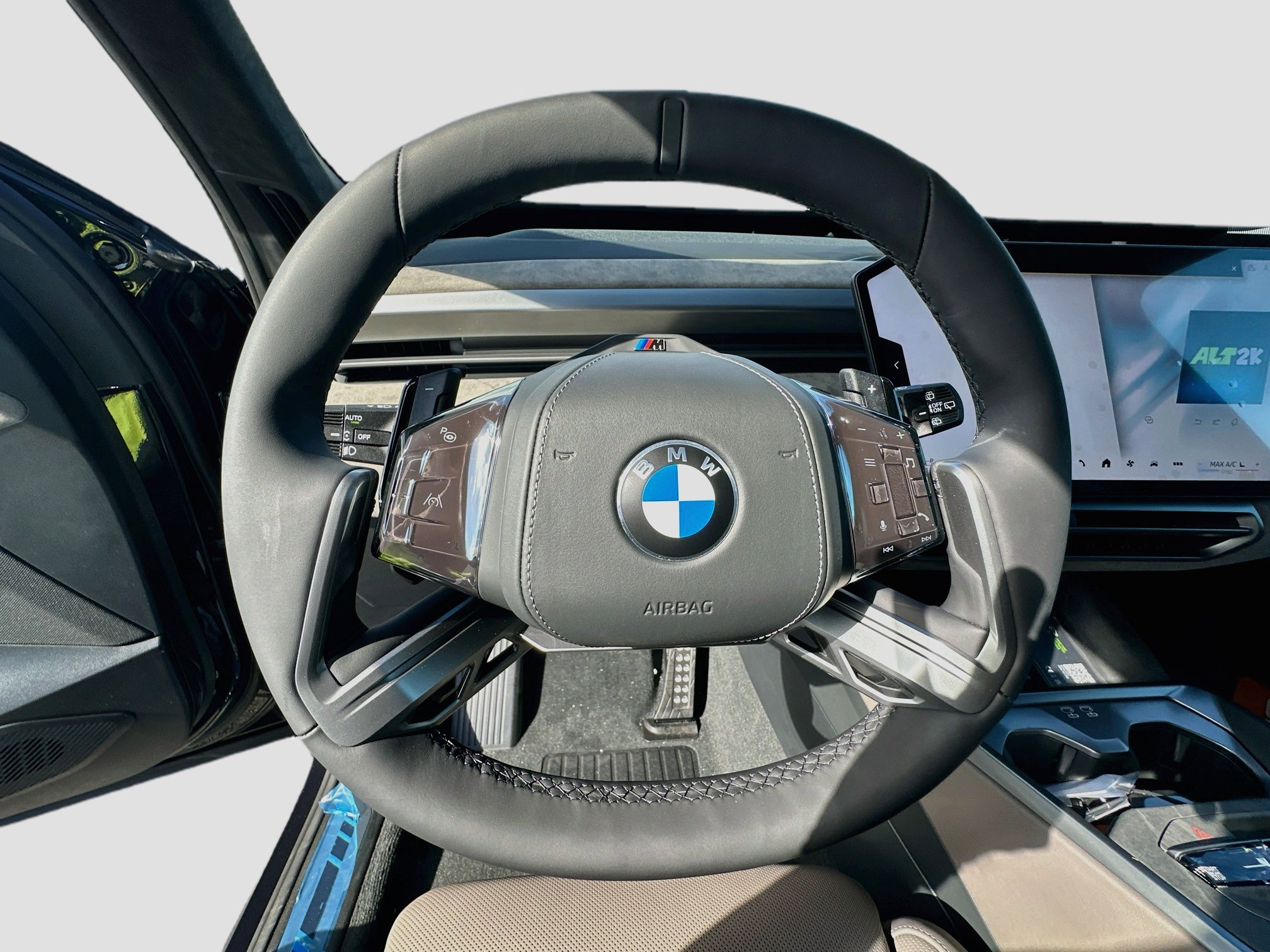 New 2027 BMW X5 xDrive40i w/ M Sport Professional Package AWD/4WD image 7