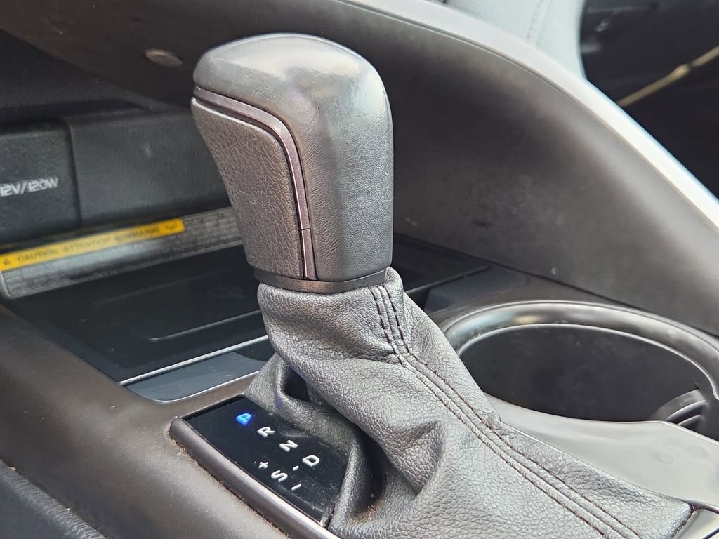 Used 2021 Toyota Camry XSE FWD image 22