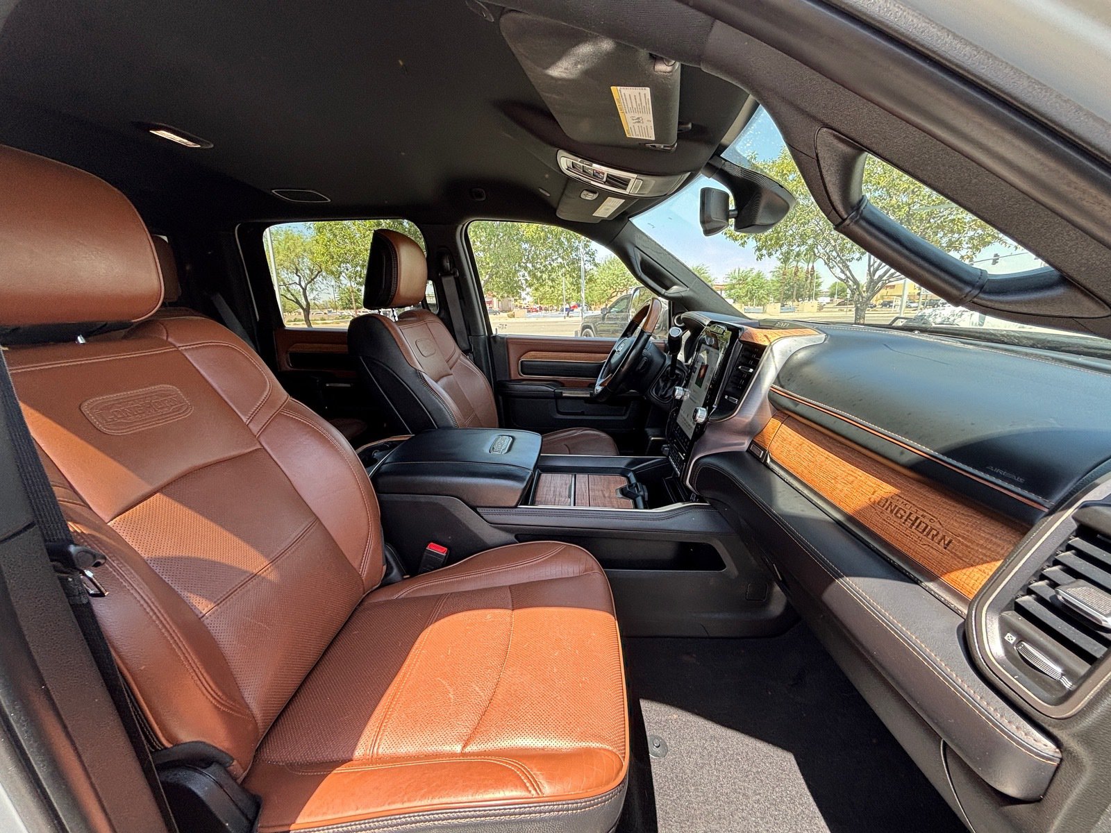 Used 2022 RAM 2500 Limited AWD/4WD image 33