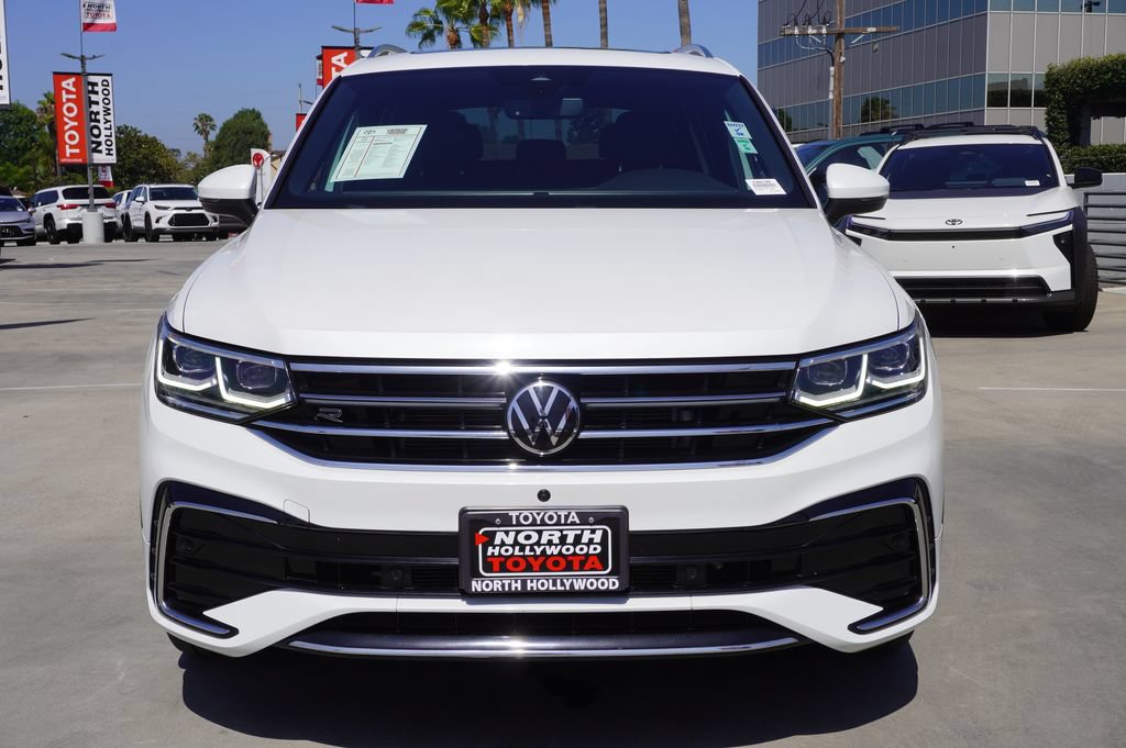 Used 2022 Volkswagen Tiguan SEL R-Line AWD/4WD image 3