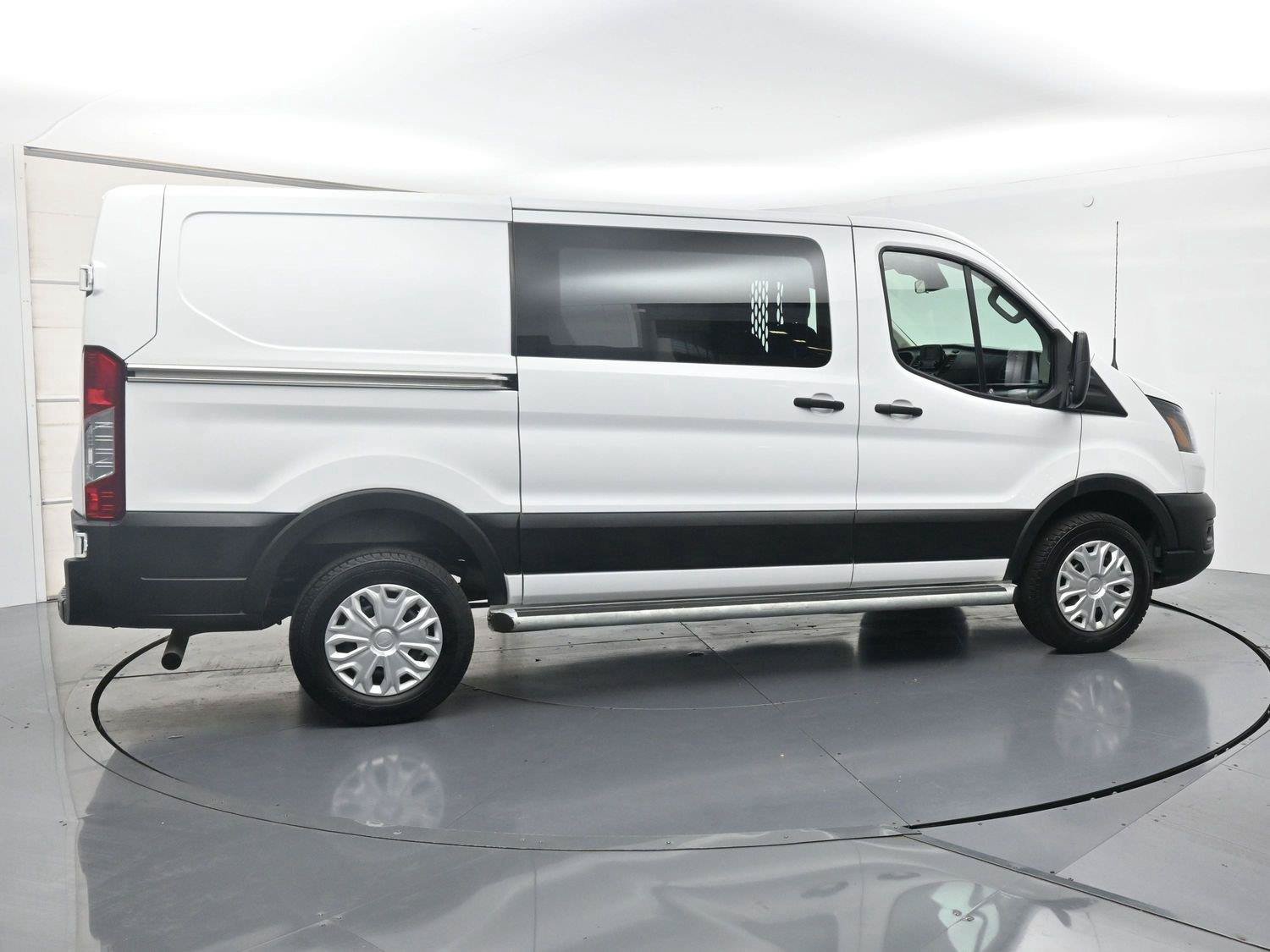 Used 2025 Ford Transit 250 Low Roof w/ Exterior Upgrade Package RWD image 26