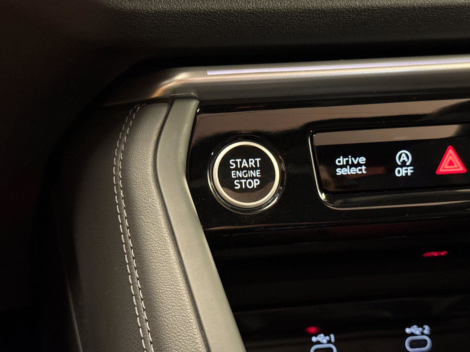 Certified 2025 Audi Q5 Premium Plus w/ Premium Plus image 23